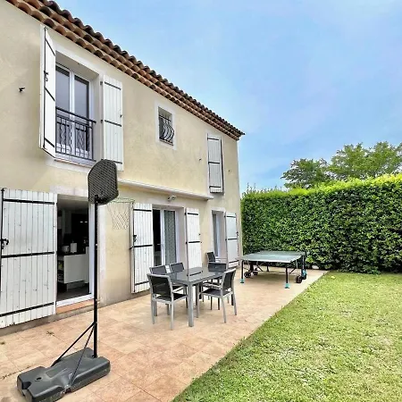 Villa Single-family In Mandelieu